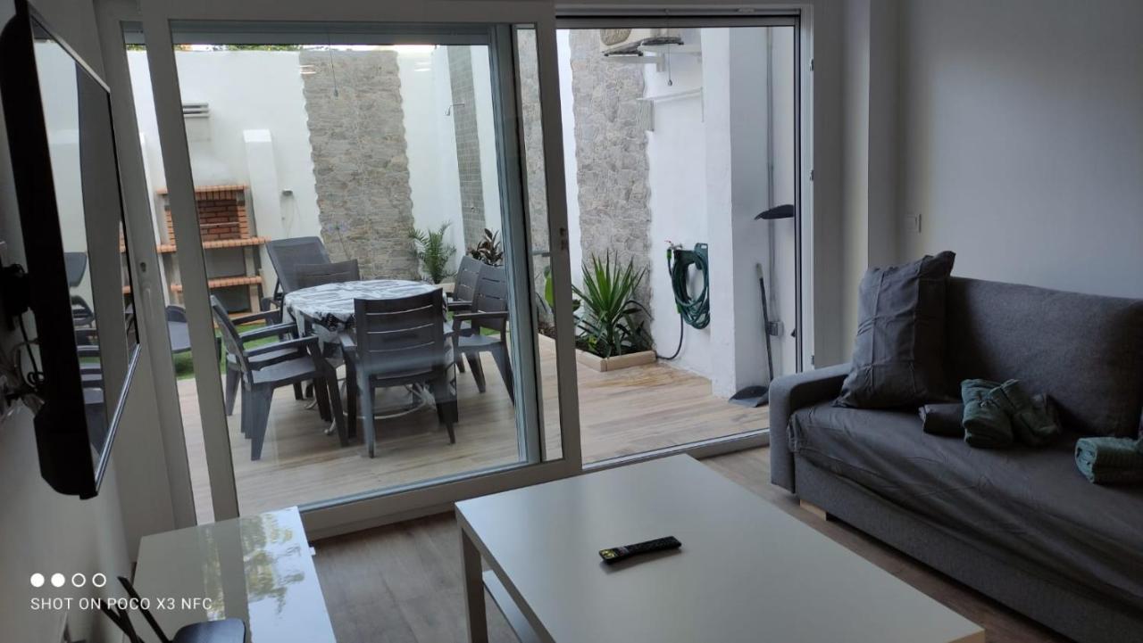 Malvarosa Beach Private Garden Apartman Valencia Kültér fotó